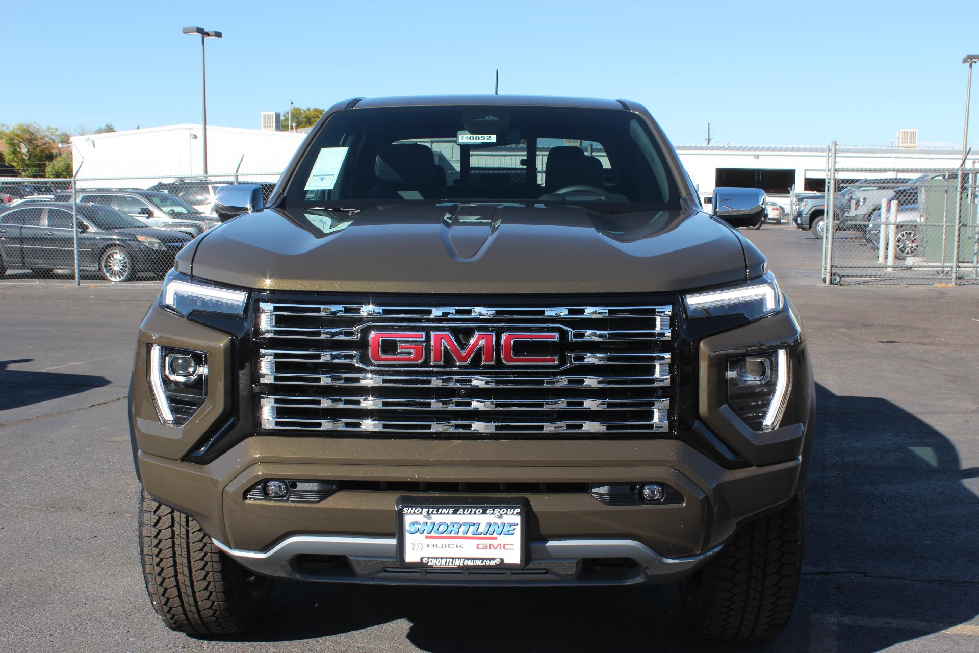 2024 GMC Canyon Vehicle Photo in AURORA, CO 80012-4011