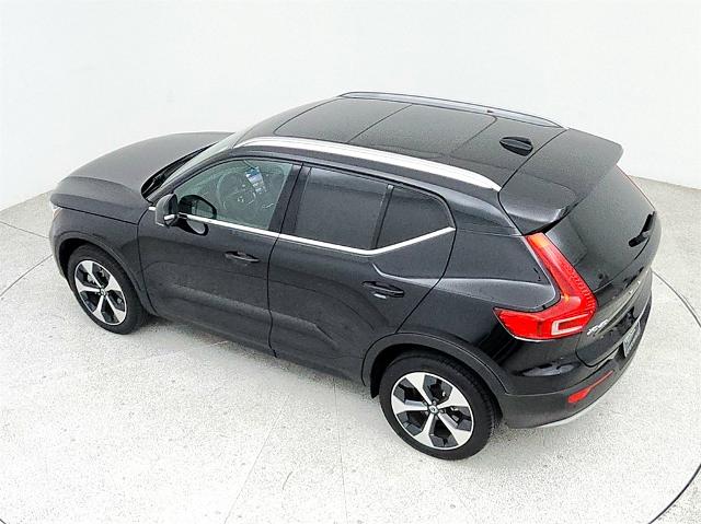 2024 Volvo XC40 Vehicle Photo in Grapevine, TX 76051