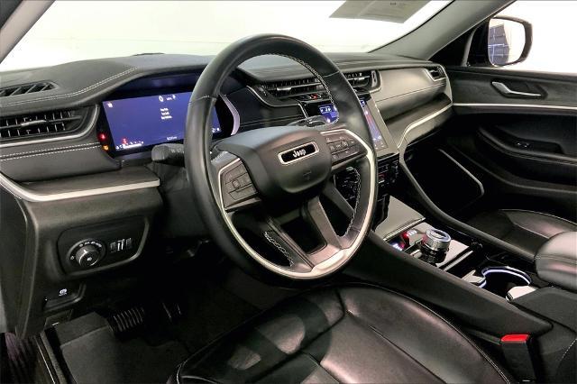 2021 Jeep Grand Cherokee L Vehicle Photo in Lees Summit, MO 64086