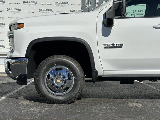 2025 Chevrolet Silverado 3500 HD Vehicle Photo in DALLAS, TX 75244-5909