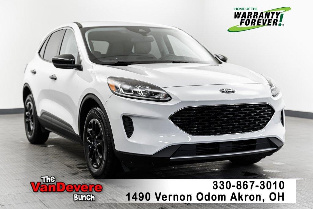 2021 Ford Escape Vehicle Photo in AKRON, OH 44320-4088