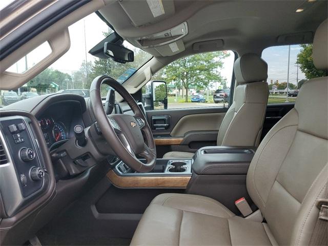 2015 Chevrolet Silverado 2500HD Built After Aug 14 Vehicle Photo in GRAND BLANC, MI 48439-8139