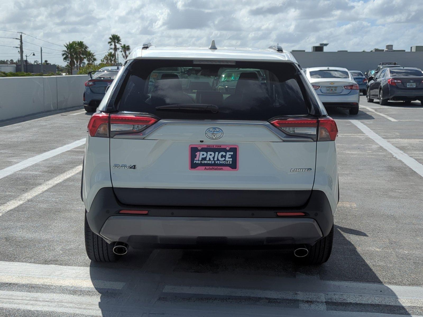 2021 Toyota RAV4 Vehicle Photo in Ft. Myers, FL 33907