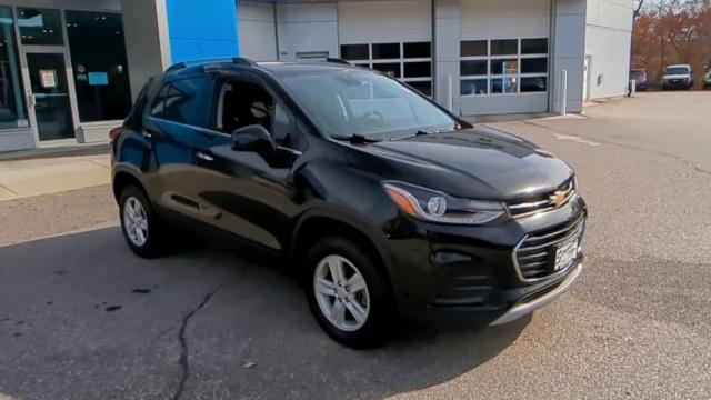 Used 2019 Chevrolet Trax LT with VIN 3GNCJPSBXKL403840 for sale in Norwich, CT