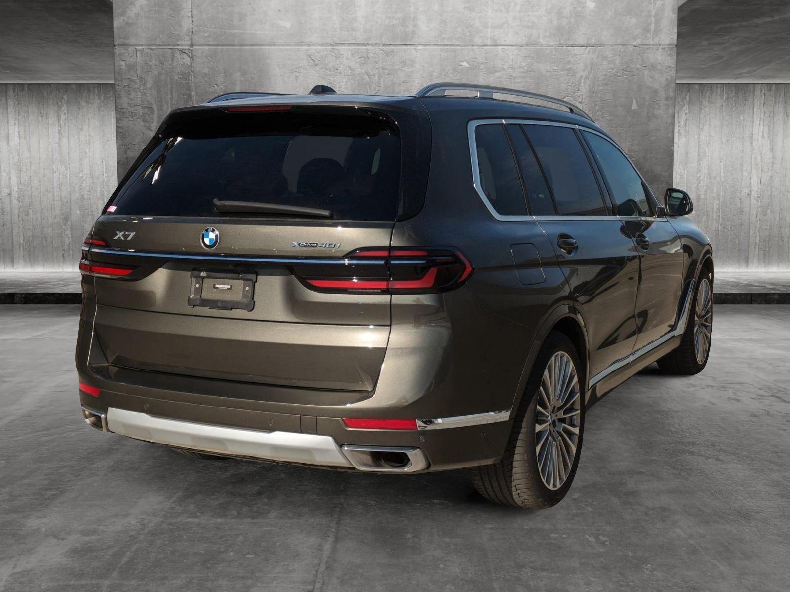 2023 BMW X7 xDrive40i Vehicle Photo in Rockville, MD 20852