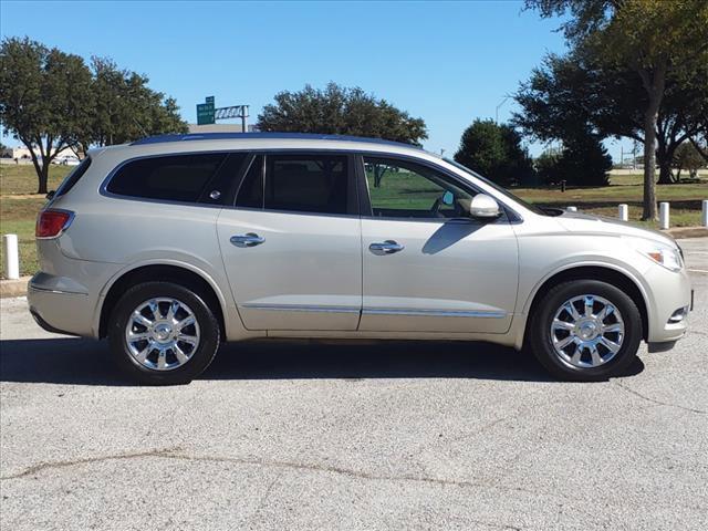 2015 Buick Enclave Vehicle Photo in DENTON, TX 76210-9321