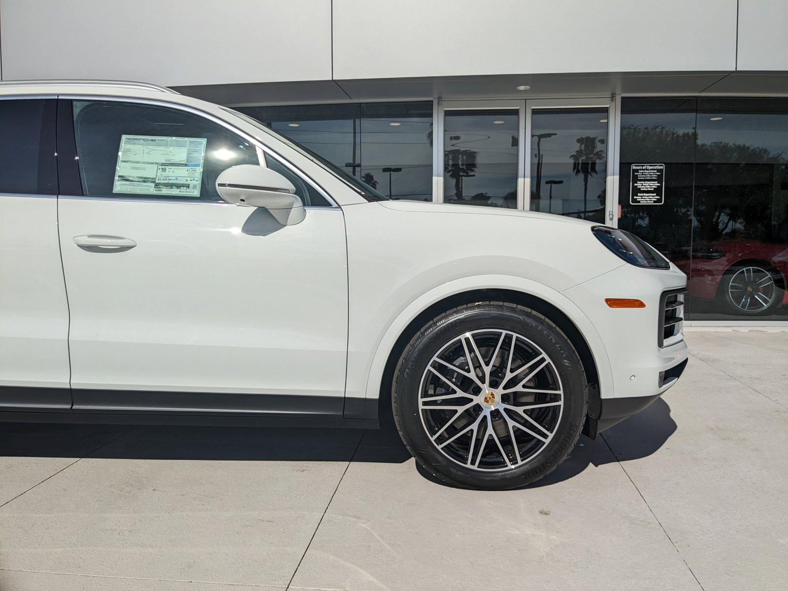 2024 Porsche Cayenne Vehicle Photo in Maitland, FL 32751