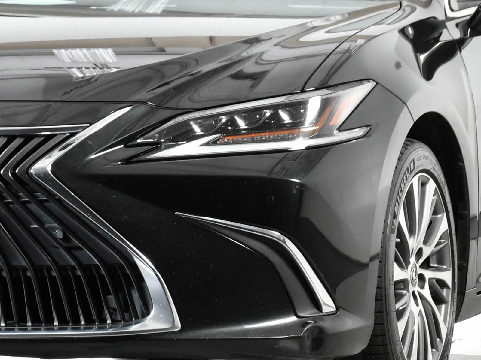 2019 Lexus ES 350 Vehicle Photo in DALLAS, TX 75235