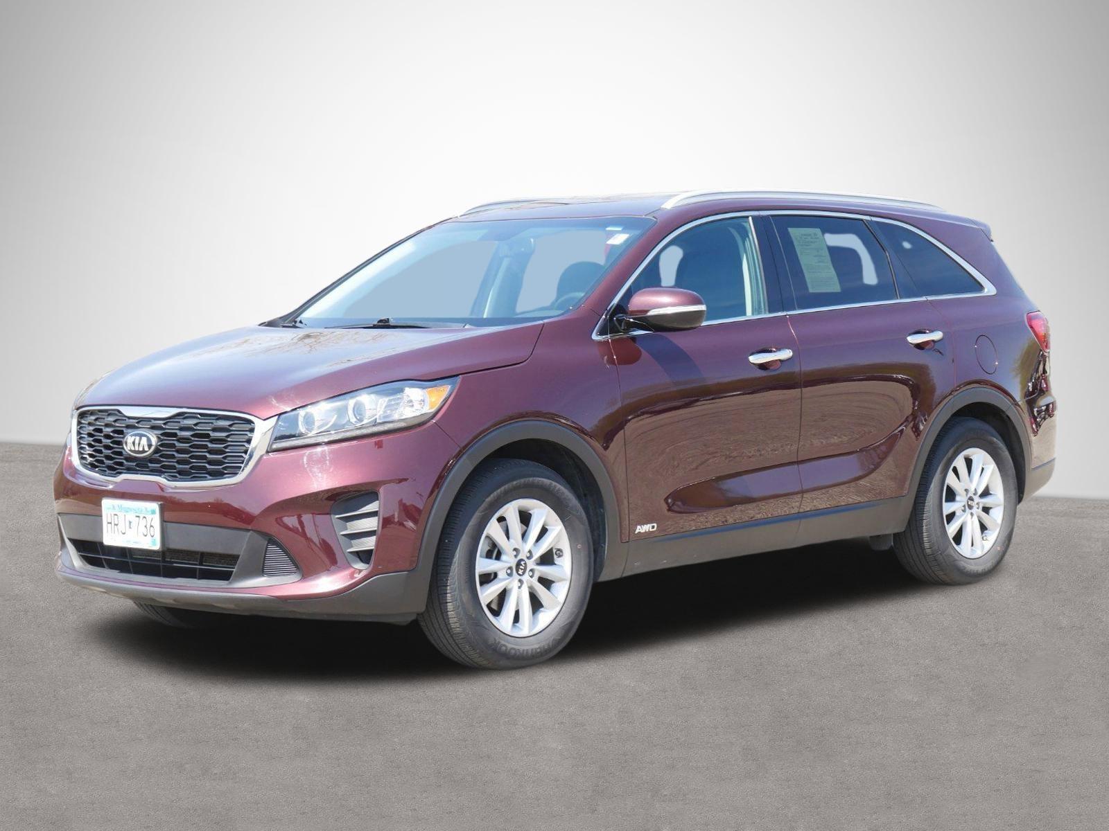 Used 2019 Kia Sorento LX with VIN 5XYPGDA33KG439832 for sale in Red Wing, Minnesota