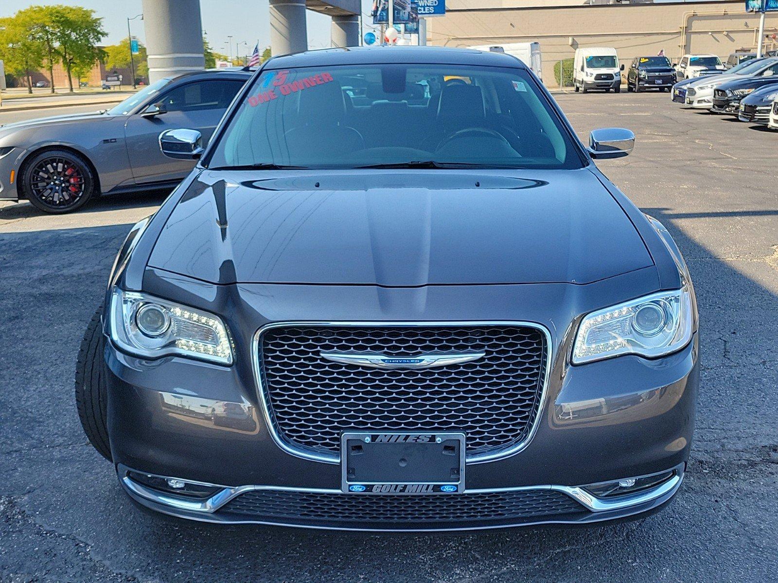 2015 Chrysler 300 Vehicle Photo in Saint Charles, IL 60174