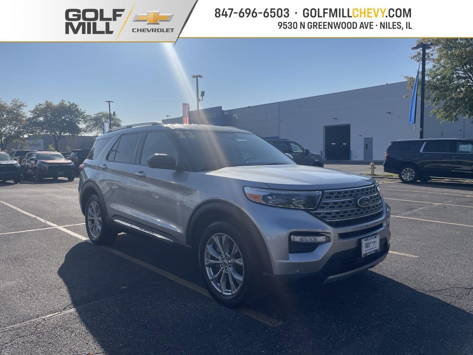 2023 Ford Explorer Vehicle Photo in Saint Charles, IL 60174