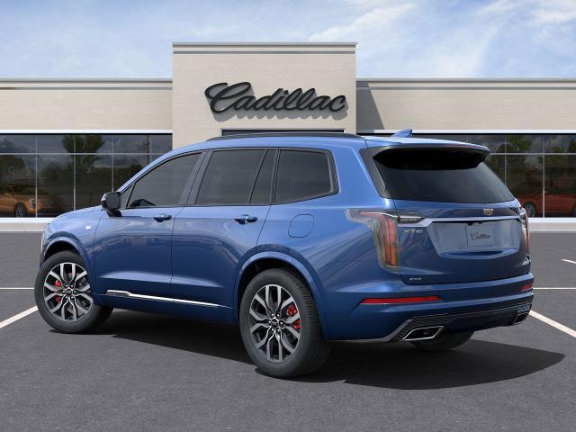 2025 Cadillac XT6 Vehicle Photo in MEDINA, OH 44256-9631