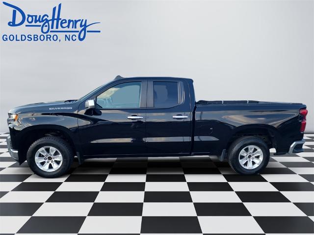 Used 2020 Chevrolet Silverado 1500 LT with VIN 1GCRYDED6LZ153744 for sale in Goldsboro, NC