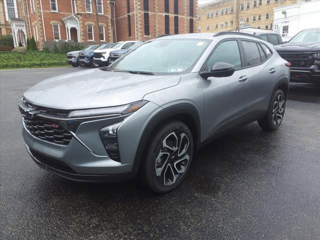 2025 Chevrolet Trax Vehicle Photo in INDIANA, PA 15701-1897