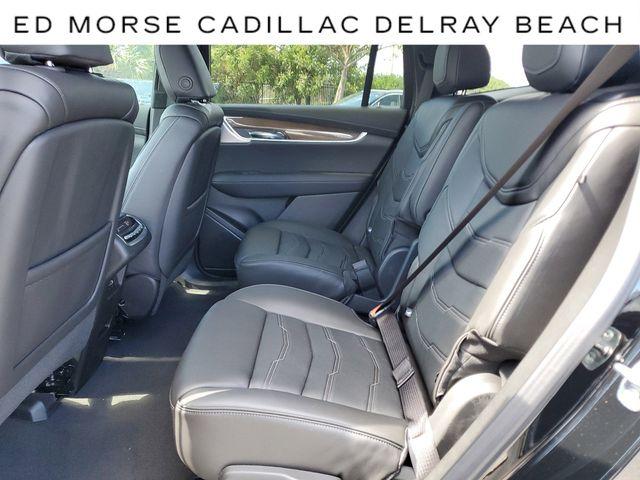 2024 Cadillac XT6 Vehicle Photo in DELRAY BEACH, FL 33483-3294