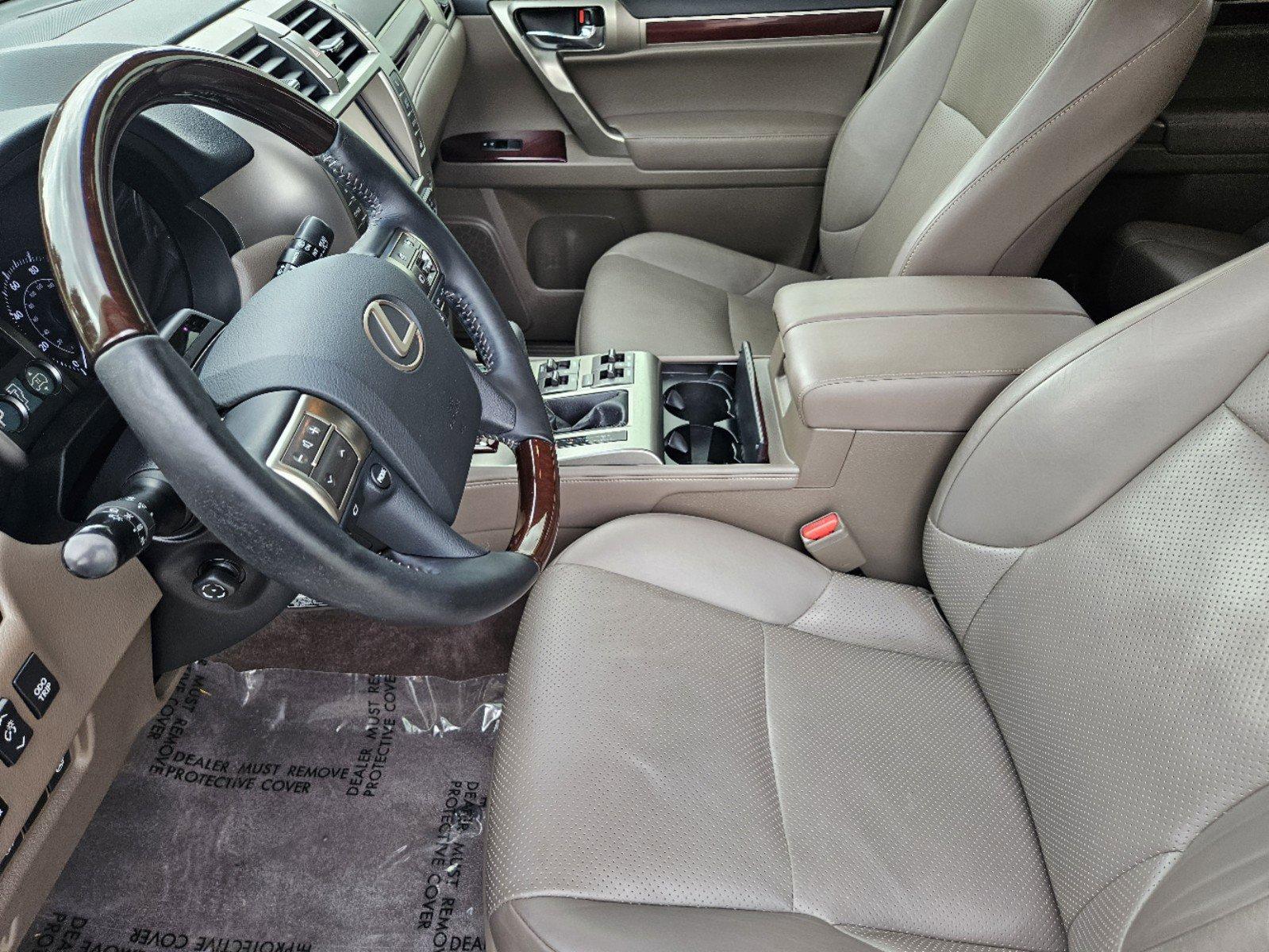 2019 Lexus GX 460 Vehicle Photo in FORT WORTH, TX 76132