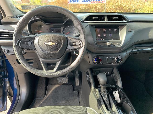 2022 Chevrolet Trailblazer Vehicle Photo in MOON TOWNSHIP, PA 15108-2571