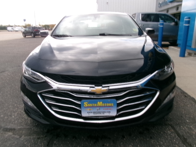 Used 2020 Chevrolet Malibu Premier with VIN 1G1ZE5SX2LF011284 for sale in Wahpeton, ND