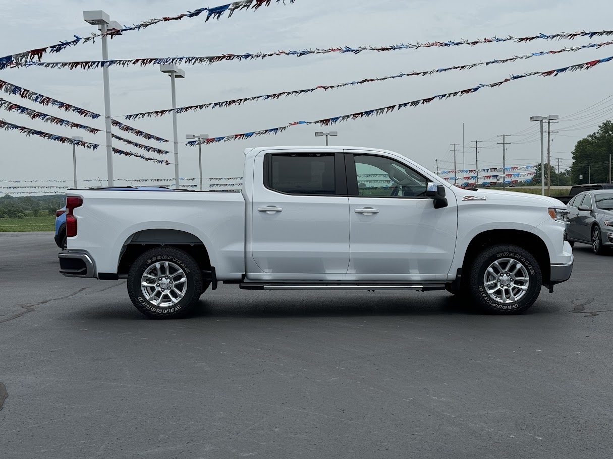 2024 Chevrolet Silverado 1500 Vehicle Photo in BOONVILLE, IN 47601-9633