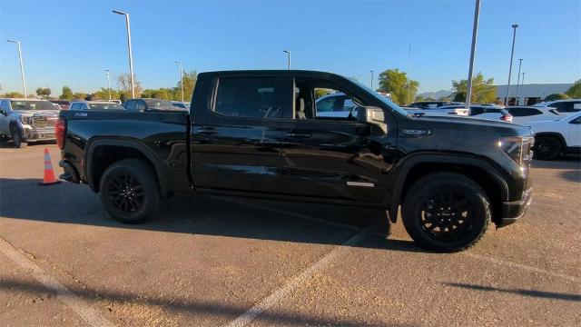 2025 GMC Sierra 1500 Vehicle Photo in GOODYEAR, AZ 85338-1310