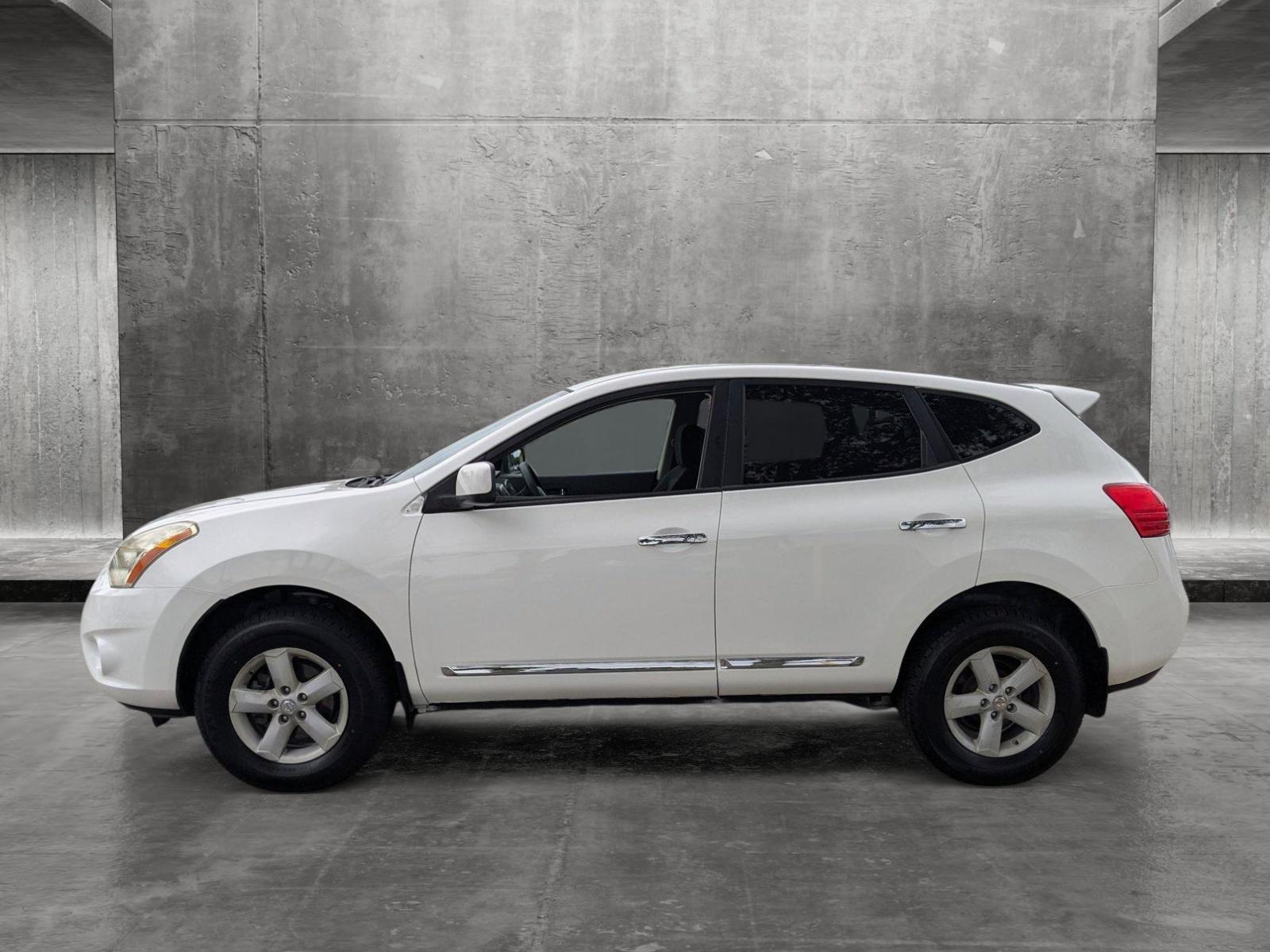 2013 Nissan Rogue Vehicle Photo in Miami, FL 33015