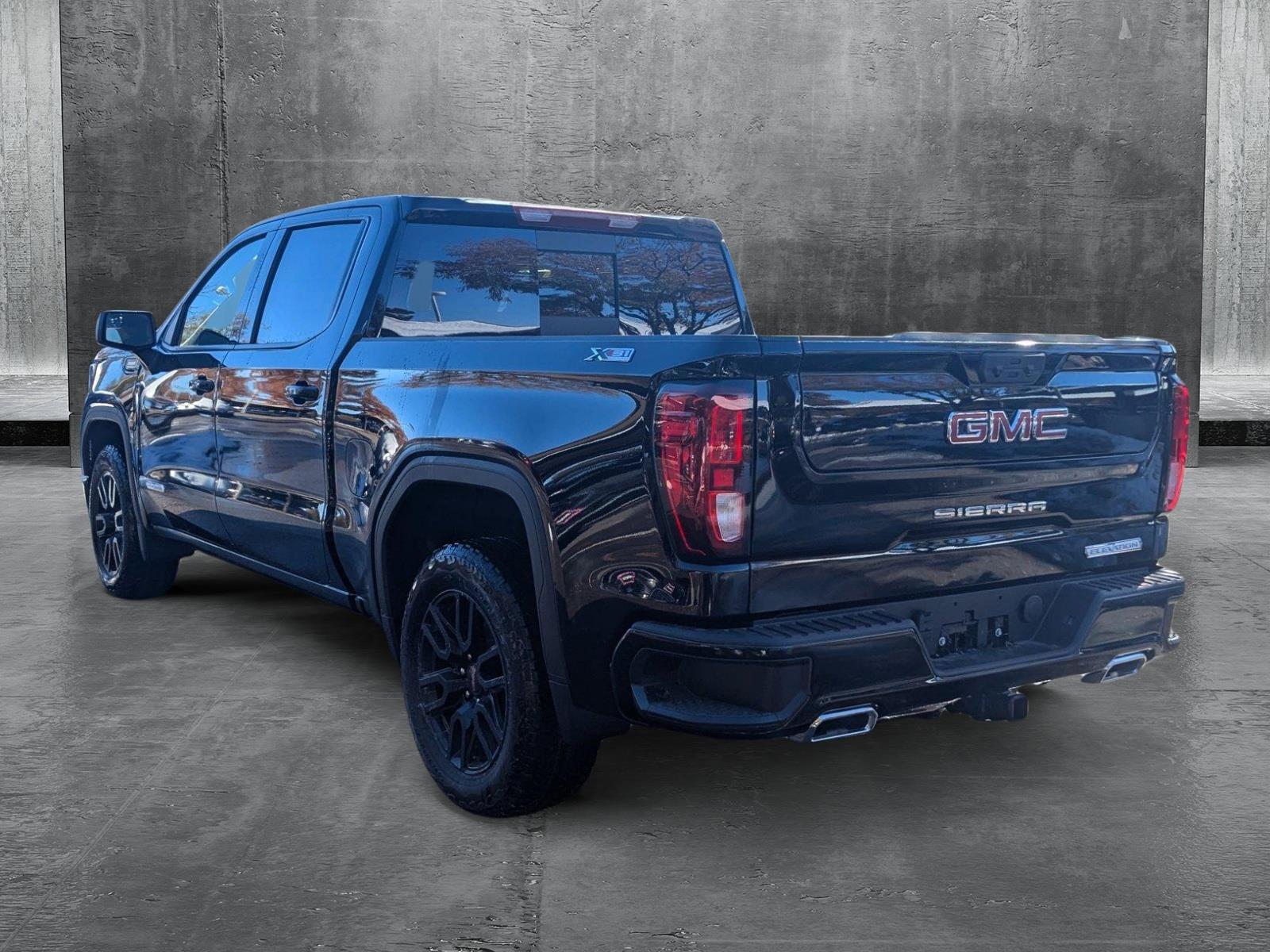 2025 GMC Sierra 1500 Vehicle Photo in LONE TREE, CO 80124-2750