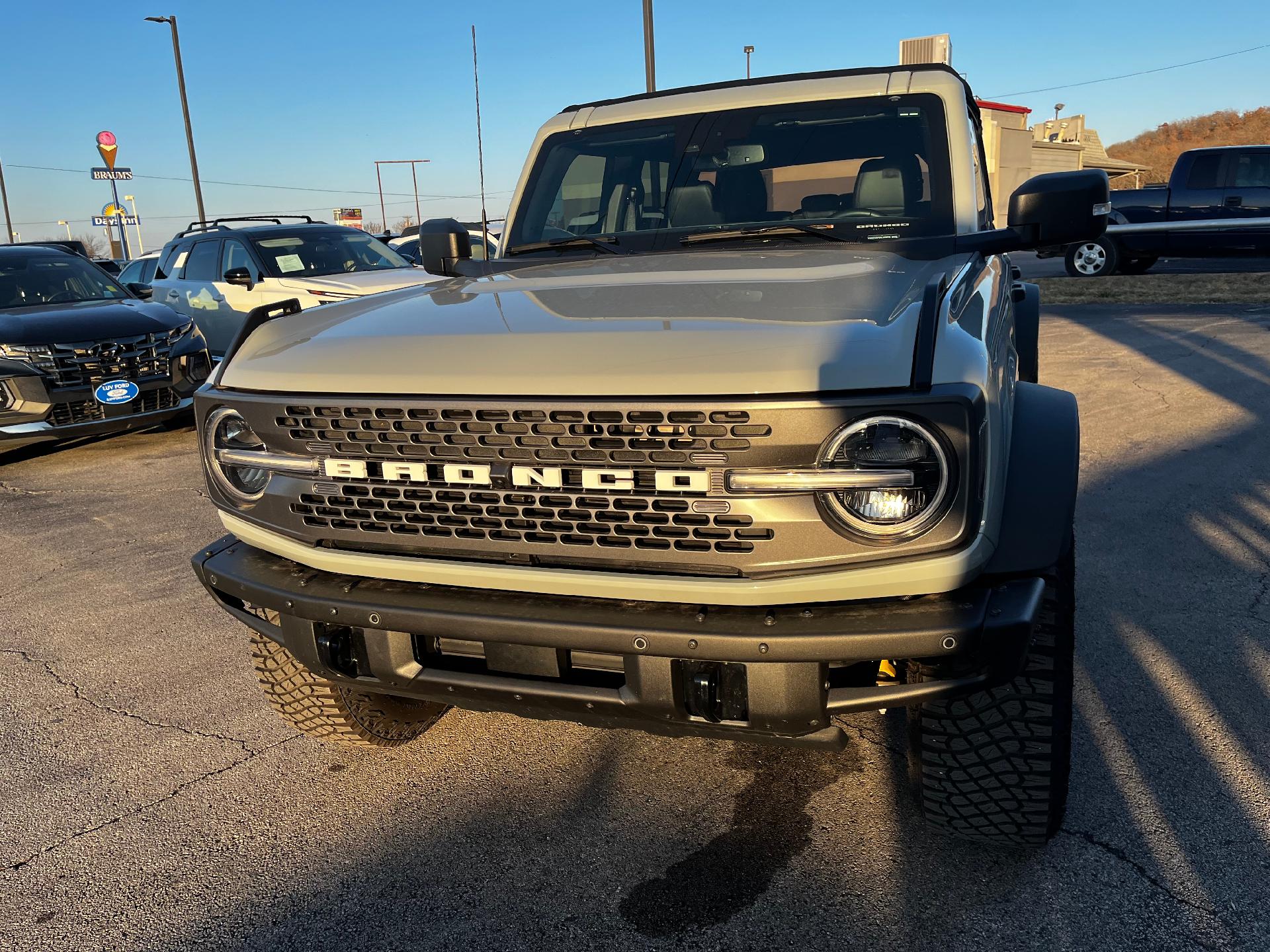 Used 2022 Ford Bronco 4-Door Badlands with VIN 1FMEE5DP3NLB68678 for sale in Henryetta, OK