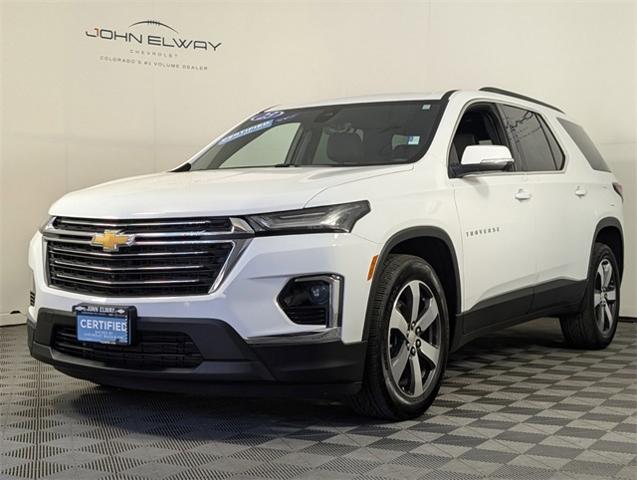 2023 Chevrolet Traverse Vehicle Photo in ENGLEWOOD, CO 80113-6708