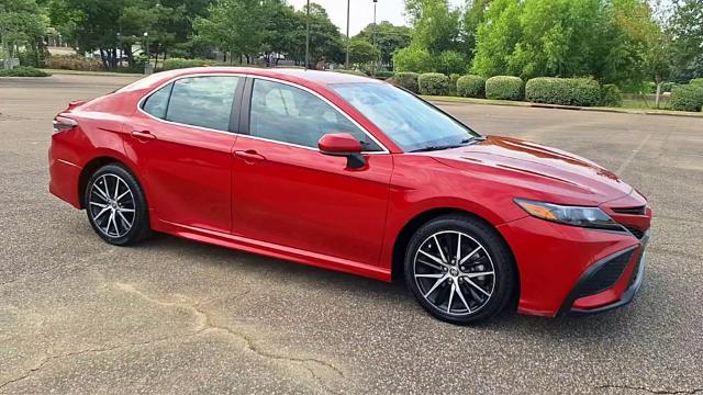 Used 2021 Toyota Camry SE with VIN 4T1G11AK1MU458092 for sale in Jackson, MS