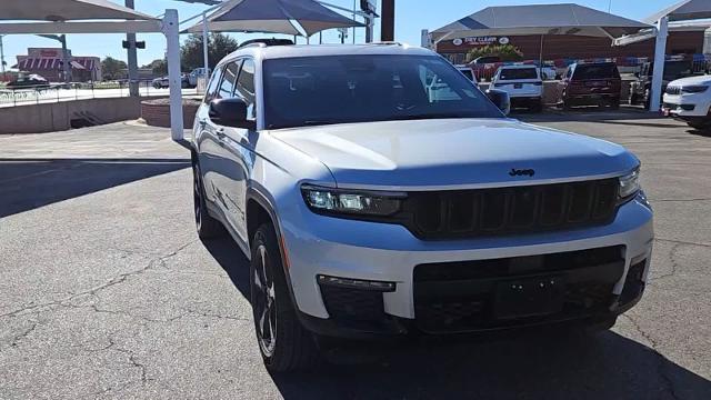 2024 Jeep Grand Cherokee L Vehicle Photo in San Angelo, TX 76901