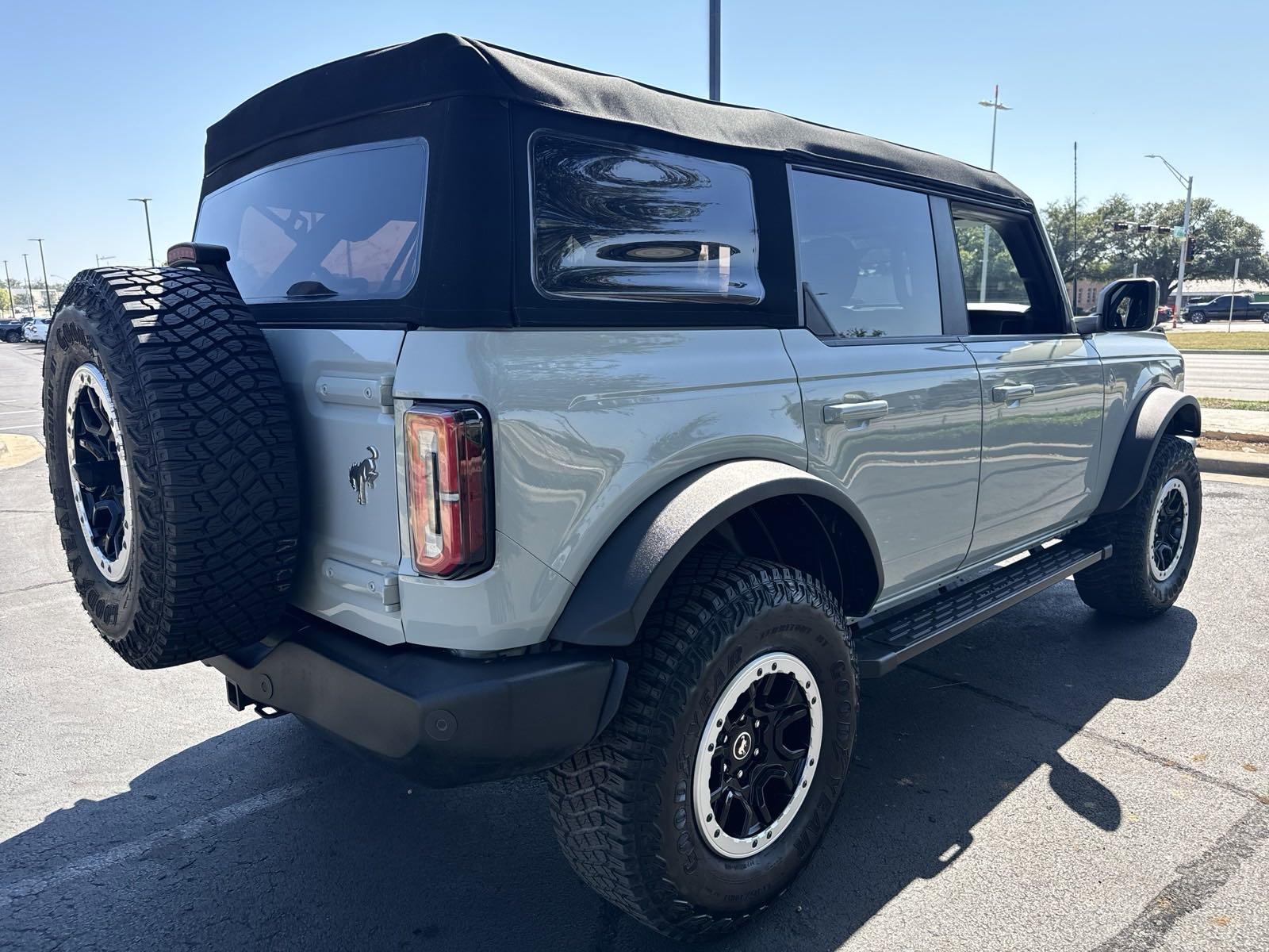 2022 Ford Bronco Vehicle Photo in DALLAS, TX 75209-3016