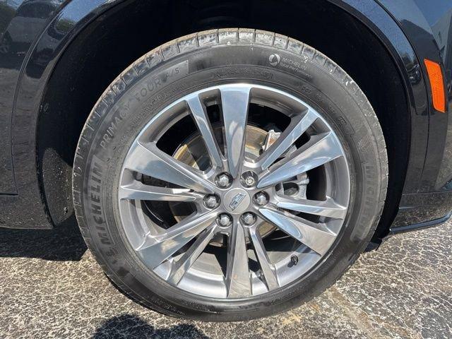 2022 Cadillac XT6 Vehicle Photo in MEDINA, OH 44256-9631