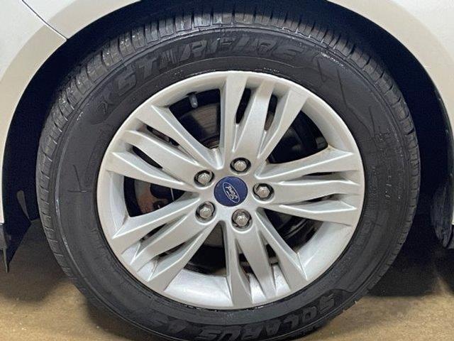 Used 2012 Ford Focus SEL with VIN 1FAHP3M2XCL324917 for sale in Manchester, IA