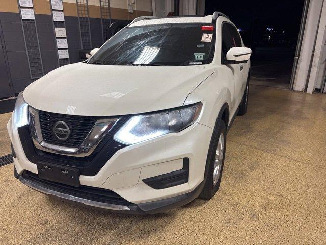 Used 2018 Nissan Rogue SV with VIN 5N1AT2MV1JC789414 for sale in Muncie, IN