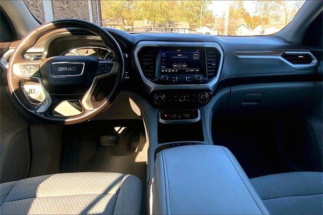 2020 GMC Acadia Vehicle Photo in TOPEKA, KS 66609-0000