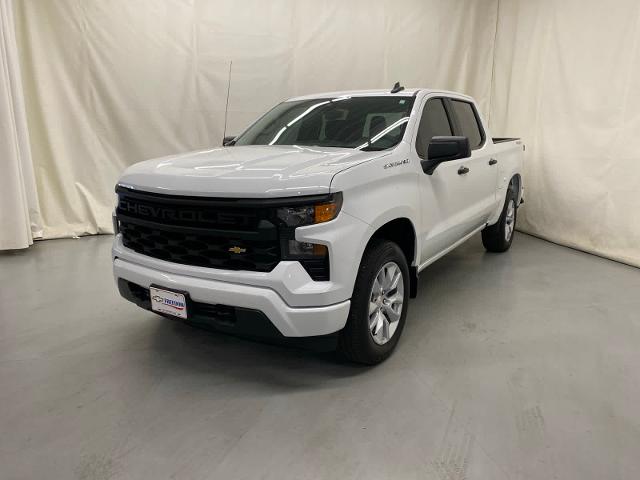 Used 2022 Chevrolet Silverado 1500 Custom with VIN 3GCPDBEKXNG509119 for sale in Fremont, MI