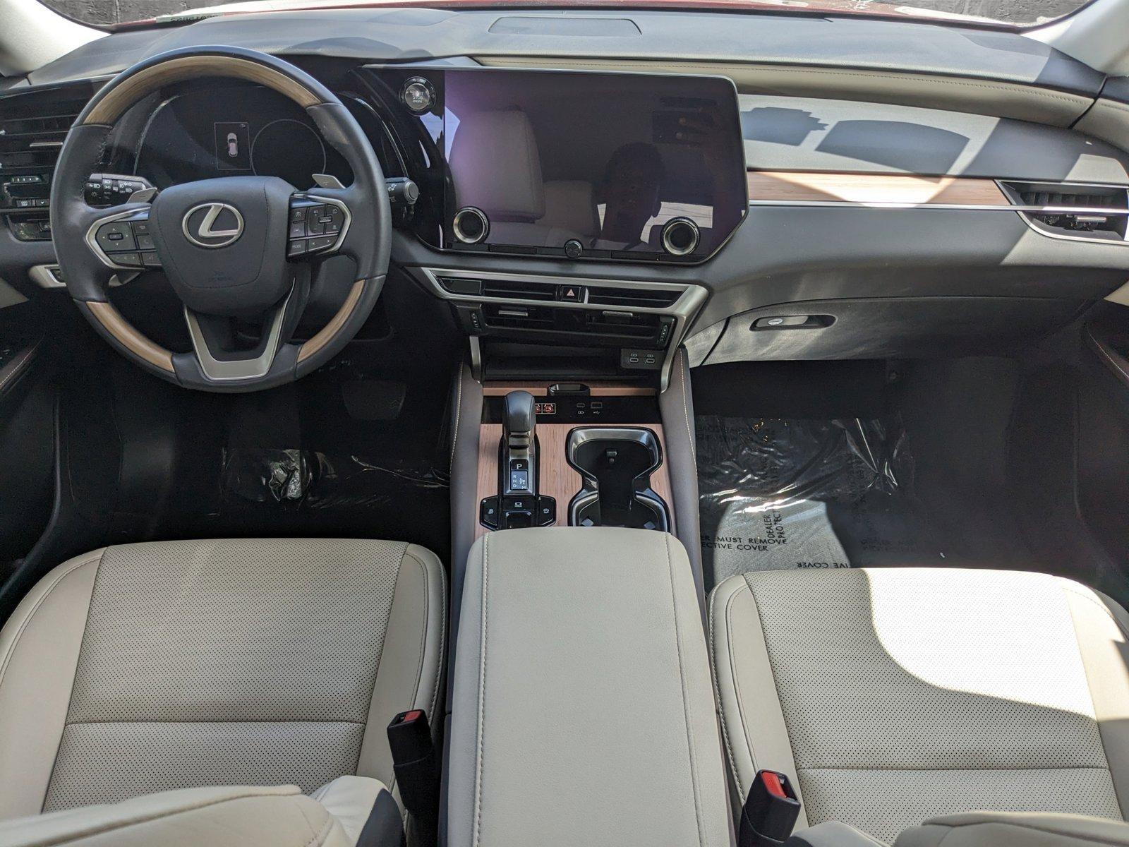 2023 Lexus RX 350 Vehicle Photo in Tampa, FL 33614