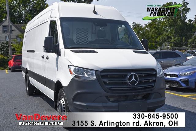 2020 Mercedes-Benz Sprinter Cargo Van Vehicle Photo in Akron, OH 44312