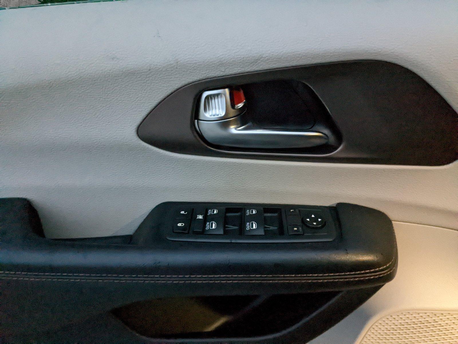 2019 Chrysler Pacifica Vehicle Photo in Davie, FL 33331