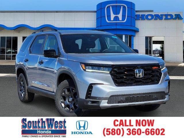 2025 Honda Pilot Vehicle Photo in LAWTON, OK 73505