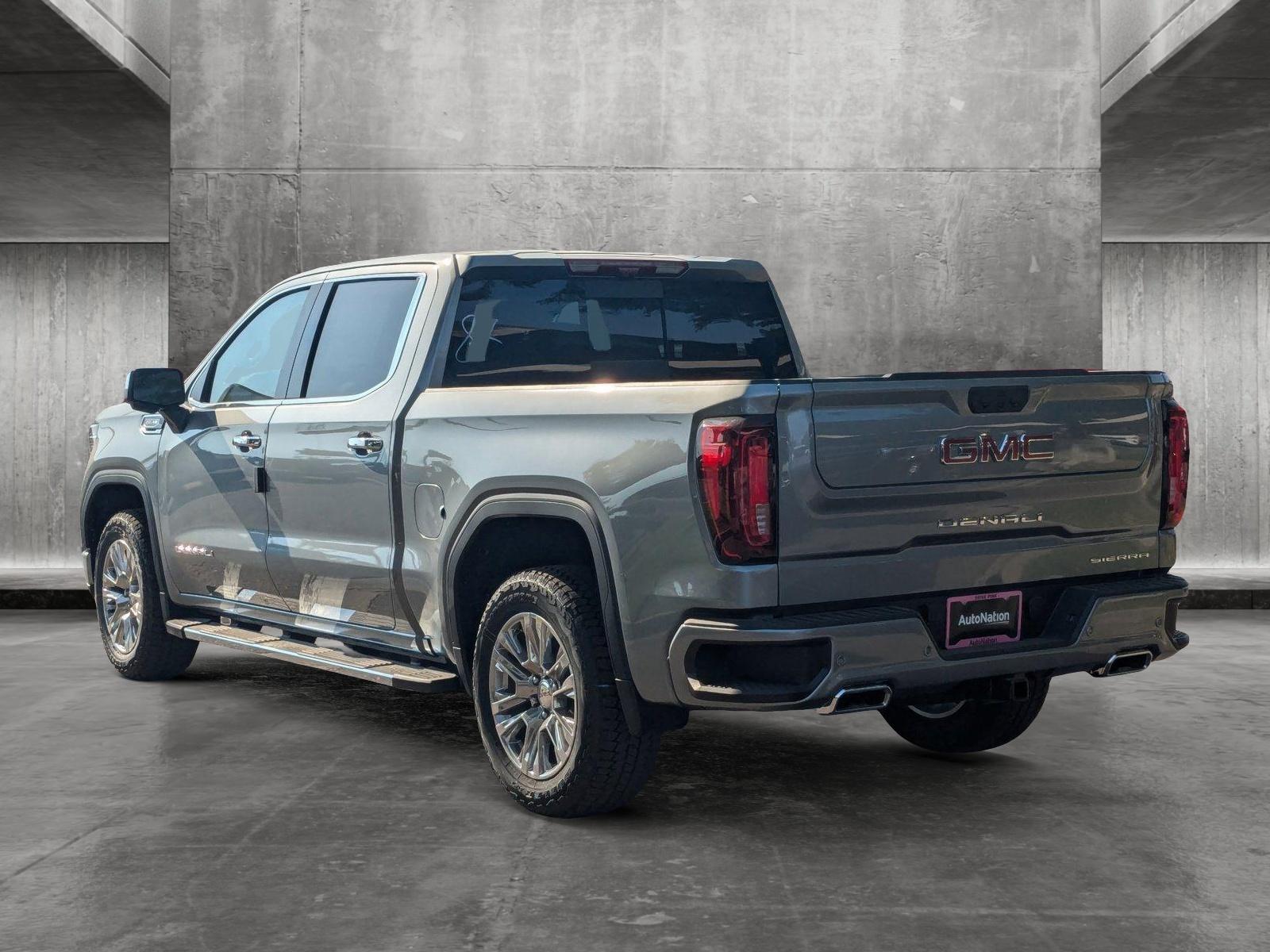 2025 GMC Sierra 1500 Vehicle Photo in LONE TREE, CO 80124-2750