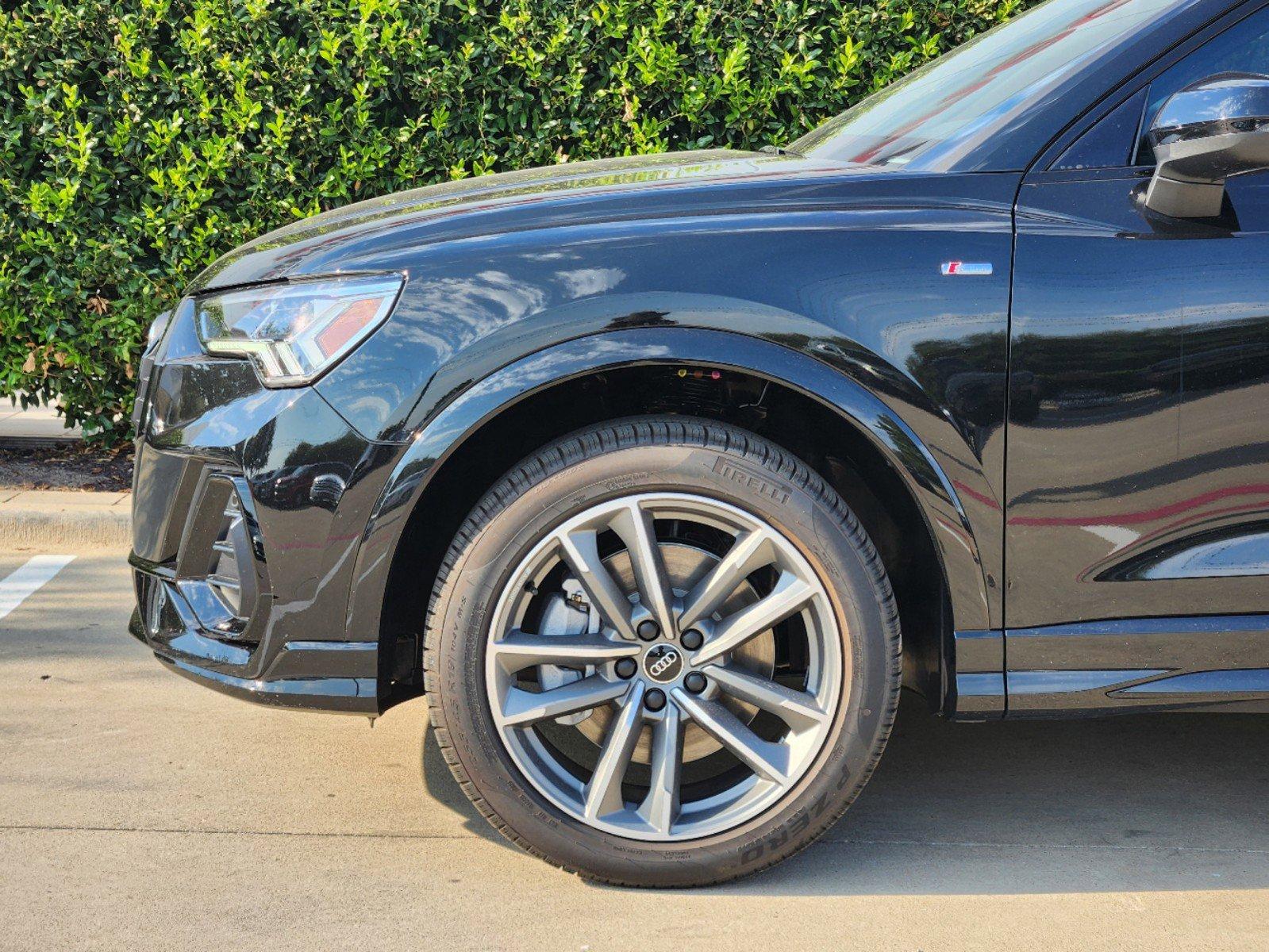 2024 Audi Q3 Vehicle Photo in MCKINNEY, TX 75070