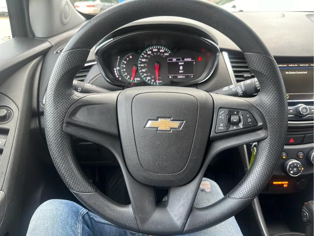 2019 Chevrolet Trax Vehicle Photo in DUNN, NC 28334-8900