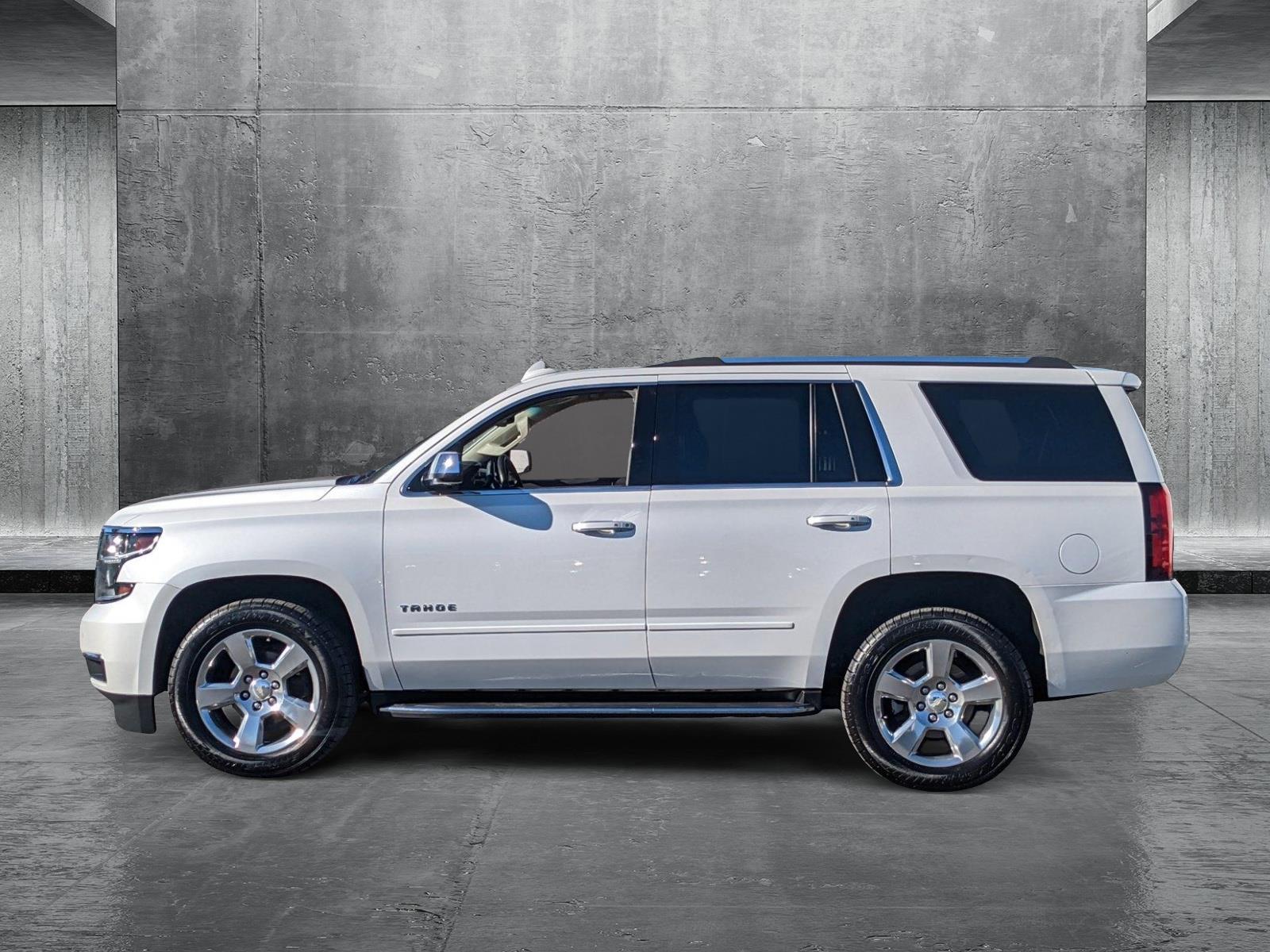 2020 Chevrolet Tahoe Vehicle Photo in VALENCIA, CA 91355-1705