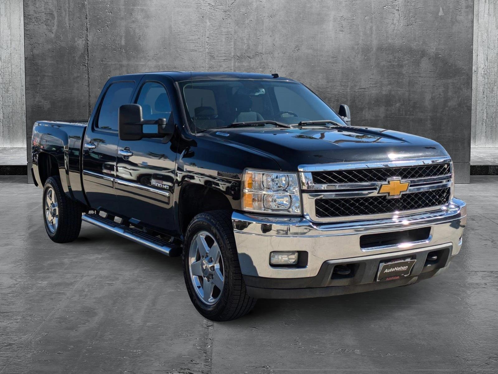 2013 Chevrolet Silverado 2500 HD Vehicle Photo in Tustin, CA 92782