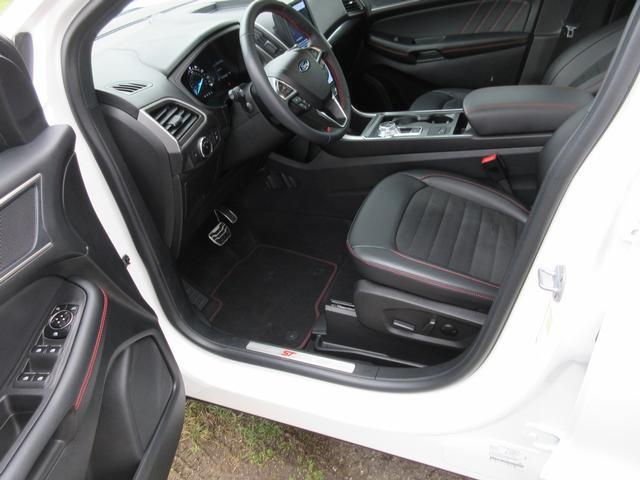 2023 Ford Edge Vehicle Photo in ELYRIA, OH 44035-6349