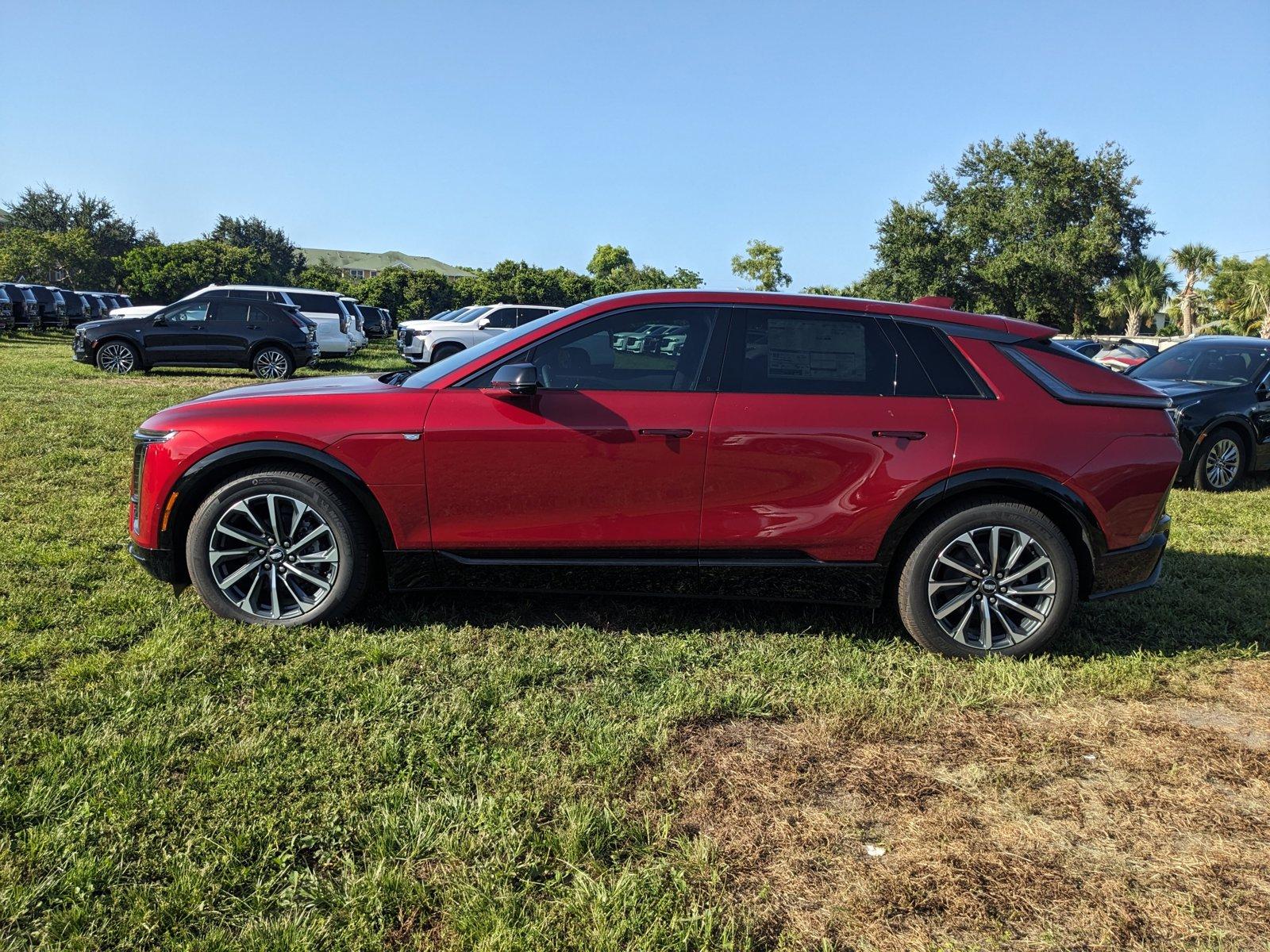 2024 Cadillac LYRIQ Vehicle Photo in WEST PALM BEACH, FL 33407-3296