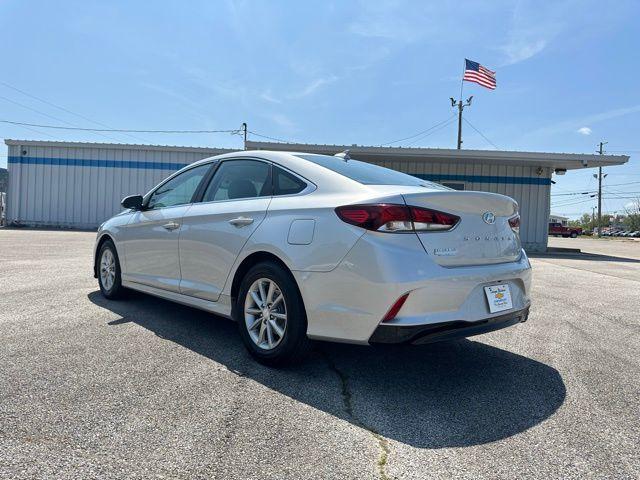 2018 Hyundai SONATA Vehicle Photo in TUPELO, MS 38801-6508