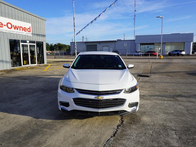 Used 2018 Chevrolet Malibu 1LT with VIN 1G1ZD5ST6JF141727 for sale in Hammond, LA