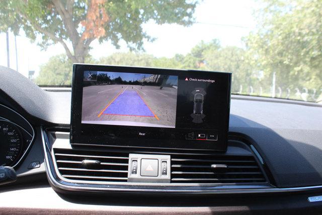 2022 Audi Q5 Vehicle Photo in HOUSTON, TX 77090